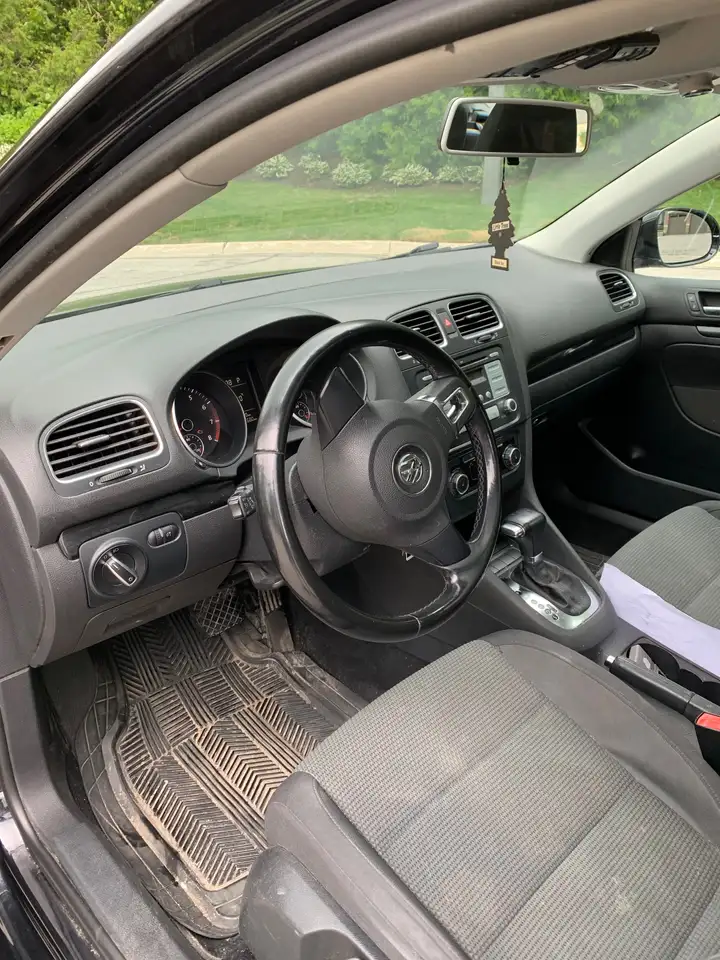 2010 Volkswagen Golf