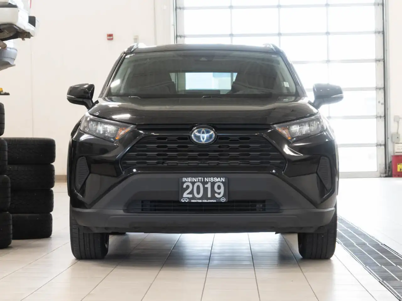 Toyota RAV 4 снимка Toyota RAV 4