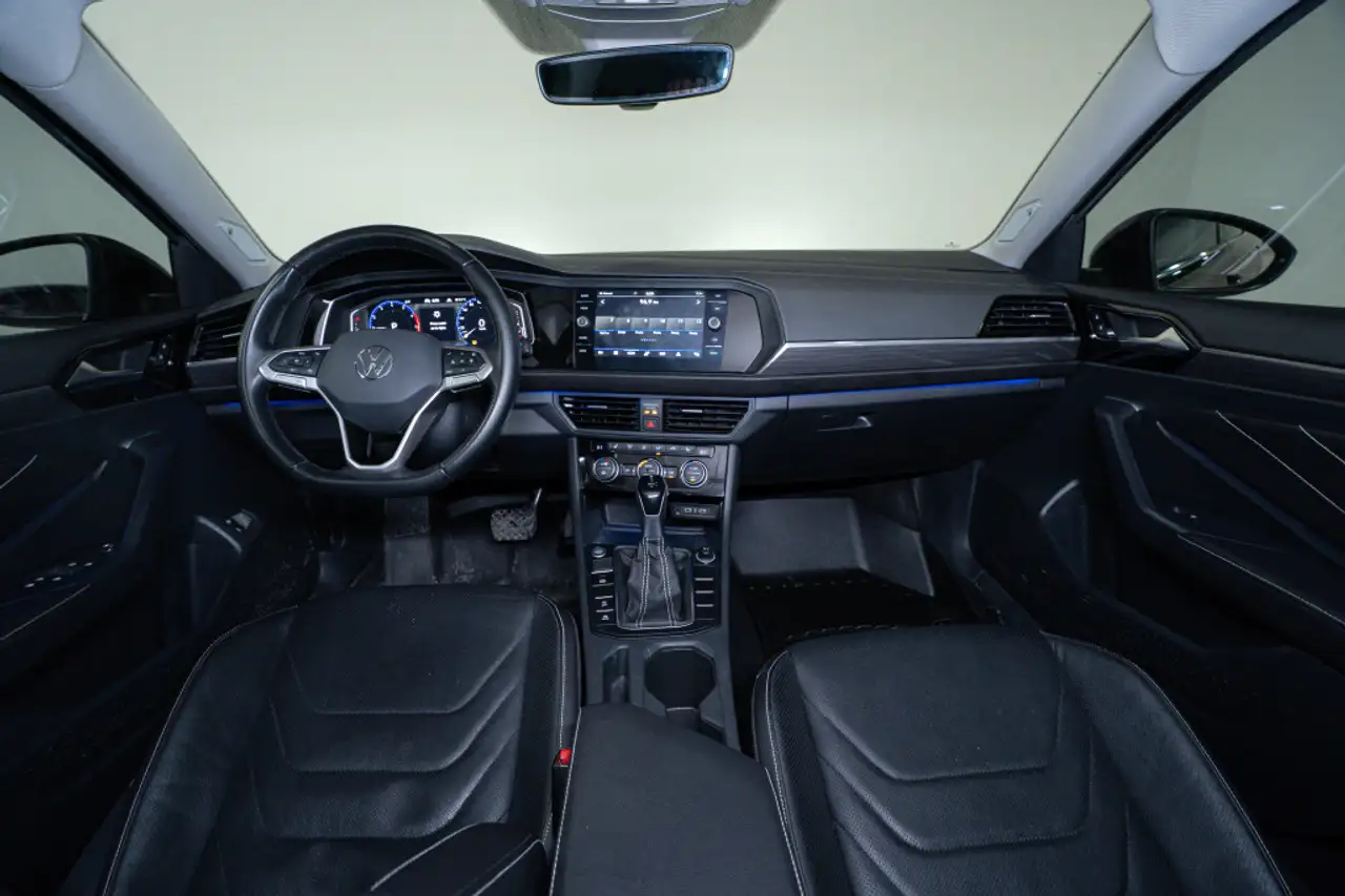 Volkswagen Jetta снимка Volkswagen Jetta