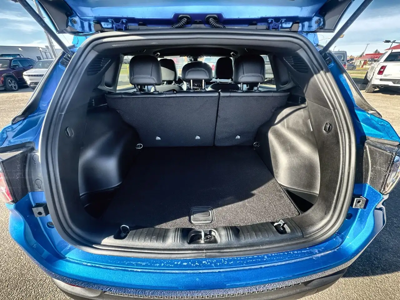 Jeep Compass photo Jeep Compass