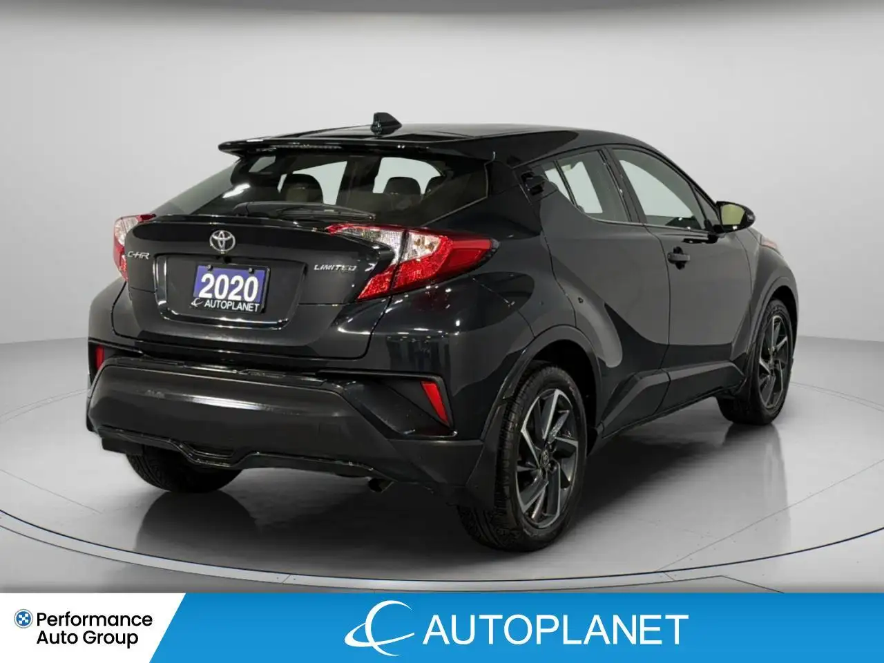 Toyota C-HR fotografie Toyota C-HR