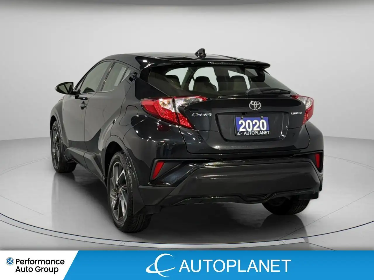Toyota C-HR fotografie Toyota C-HR