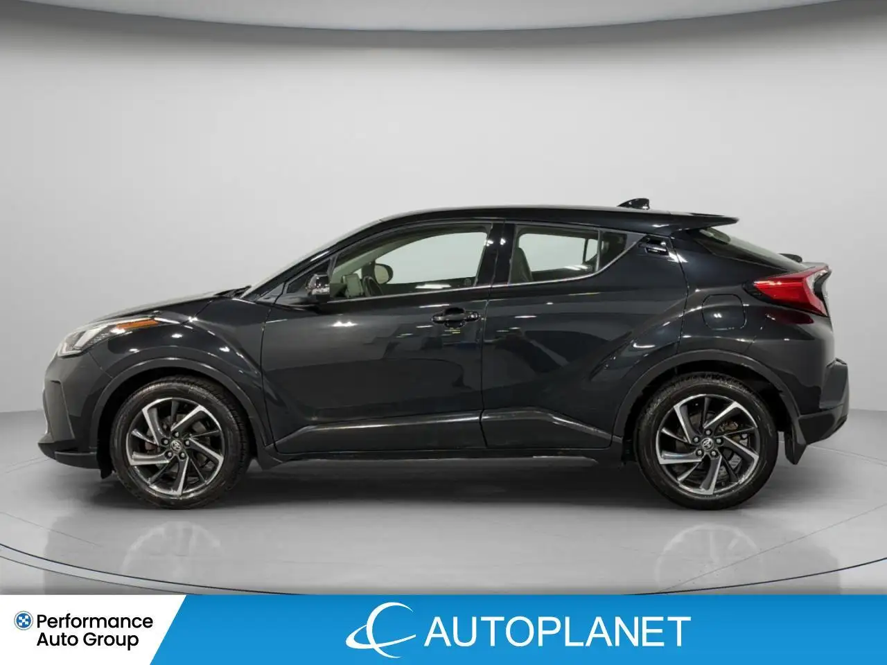 Toyota C-HR fotografie Toyota C-HR