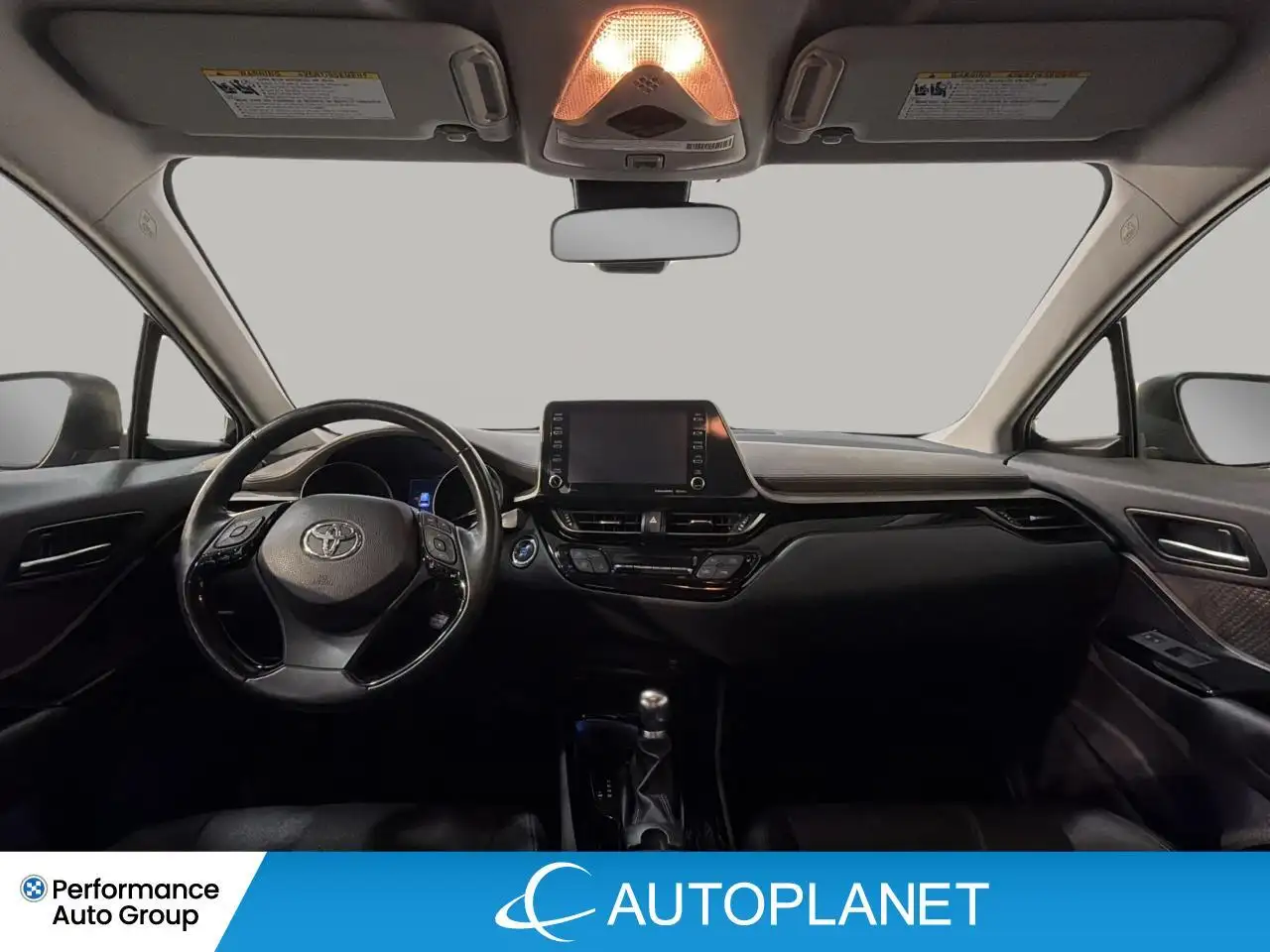 Toyota C-HR fotografie Toyota C-HR