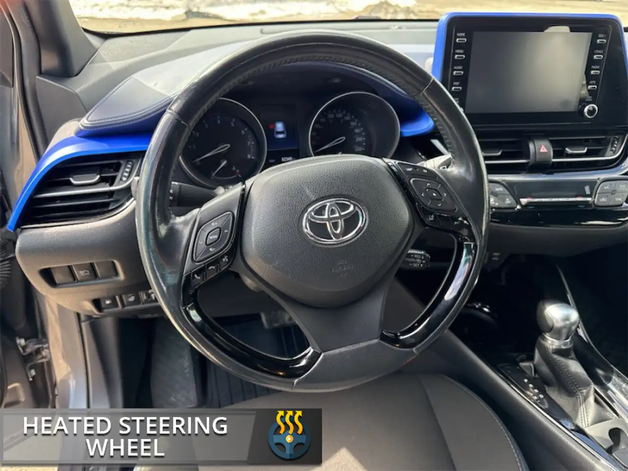 Toyota C-HR снимка Toyota C-HR