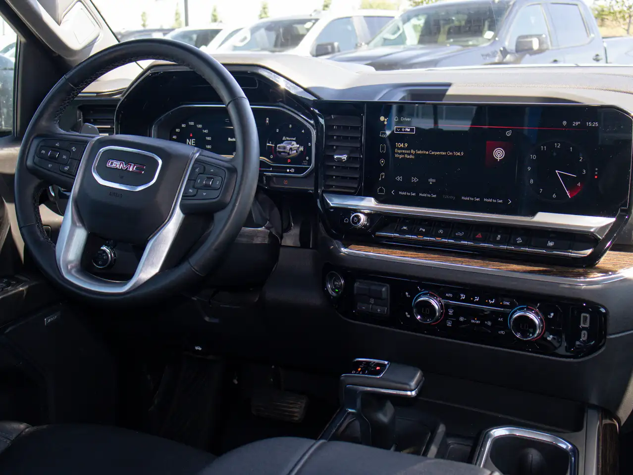 GMC Sierra 1500 fotografie GMC Sierra 1500