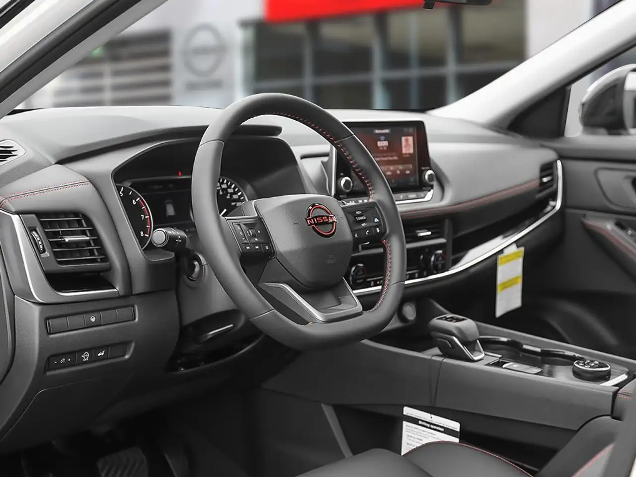 Nissan Rogue снимка Nissan Rogue