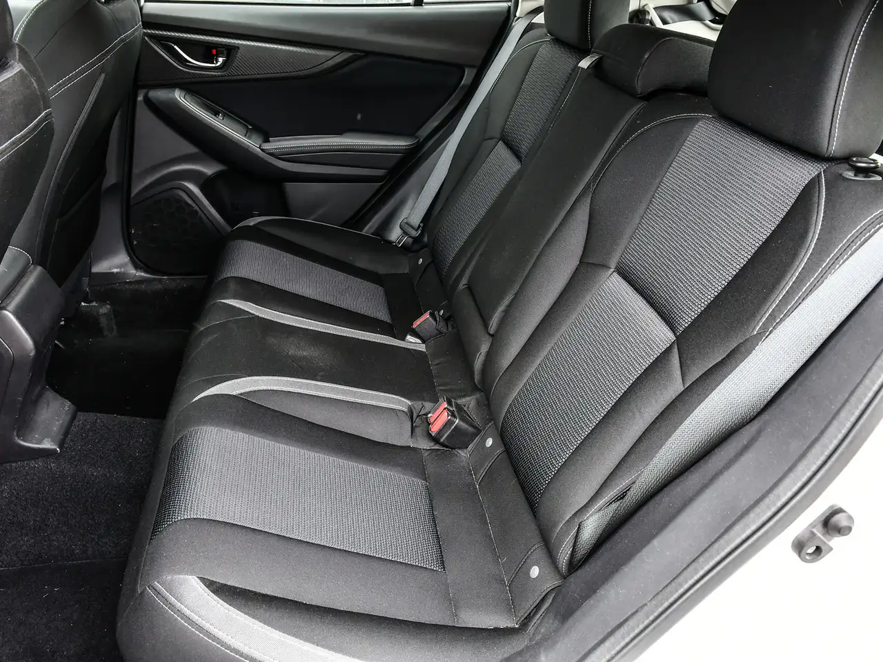 Subaru Impreza photo Subaru Impreza