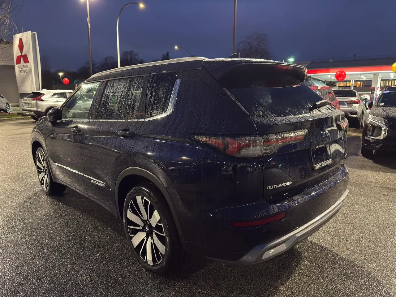 Mitsubishi Outlander снимка Mitsubishi Outlander