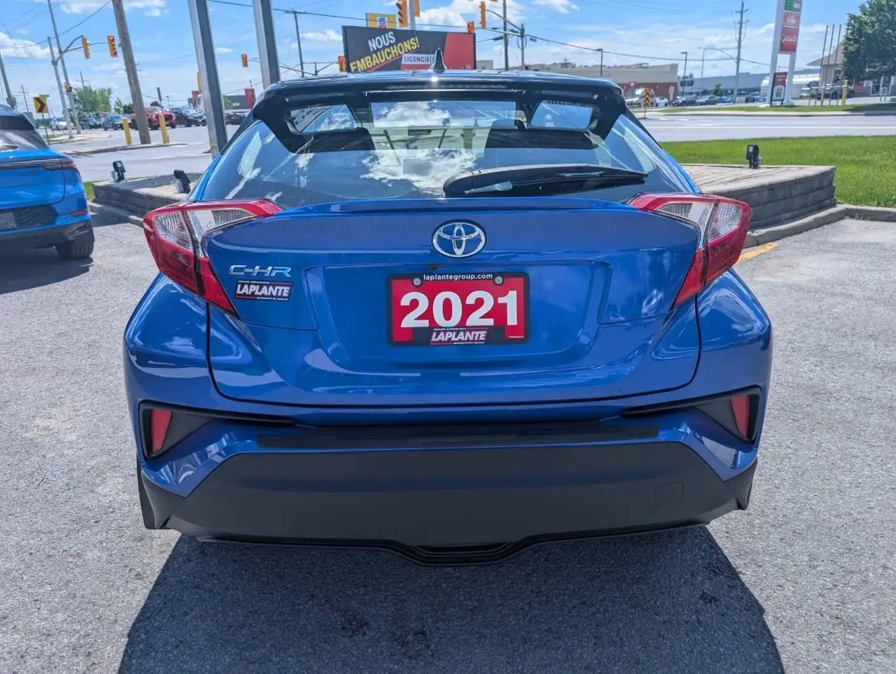 Toyota C-HR photo Toyota C-HR