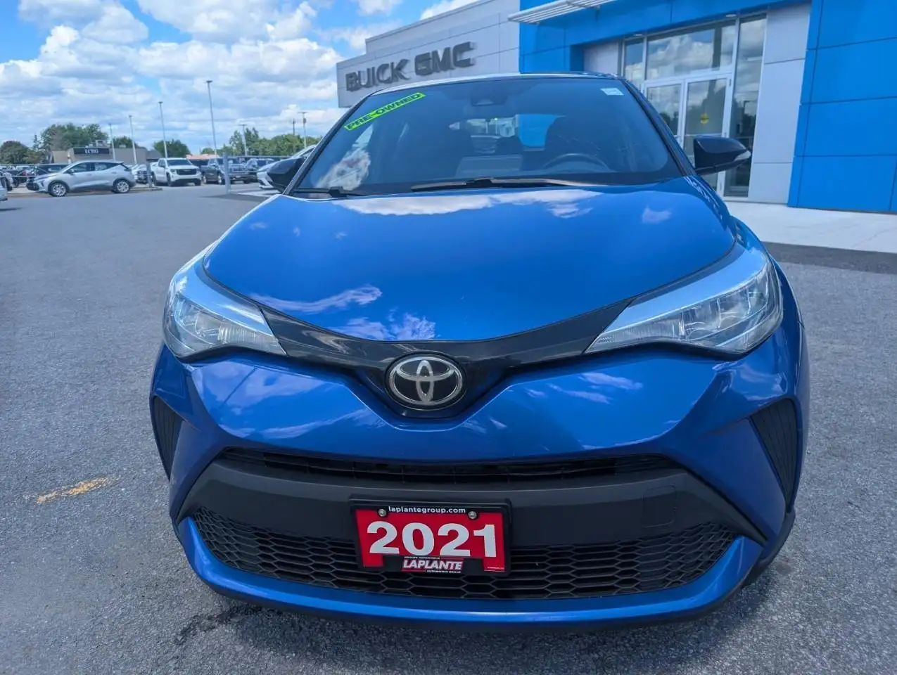 Toyota C-HR photo Toyota C-HR