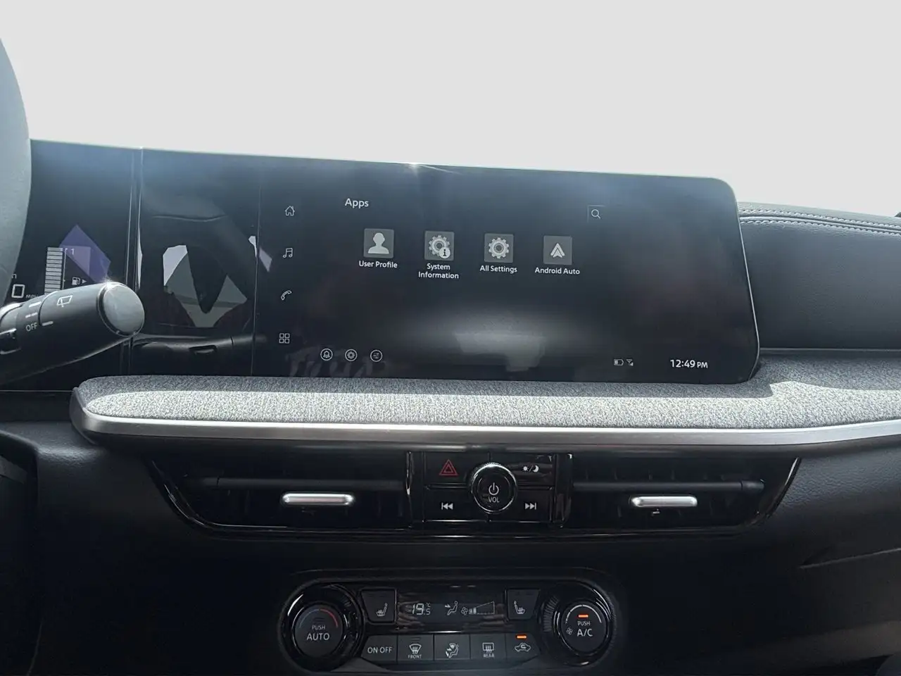 Nissan Kicks photo Nissan Kicks