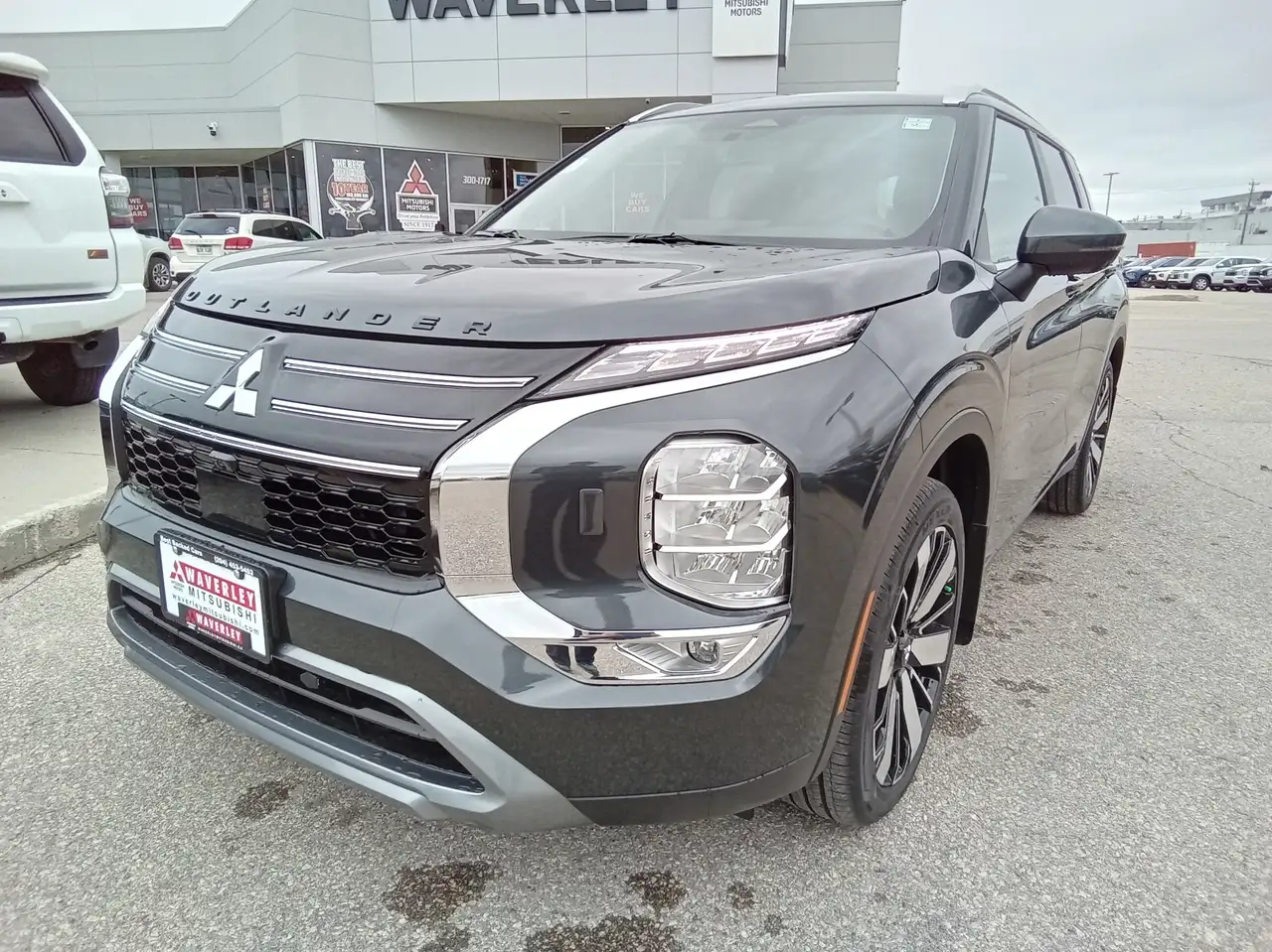 Mitsubishi Outlander снимка Mitsubishi Outlander