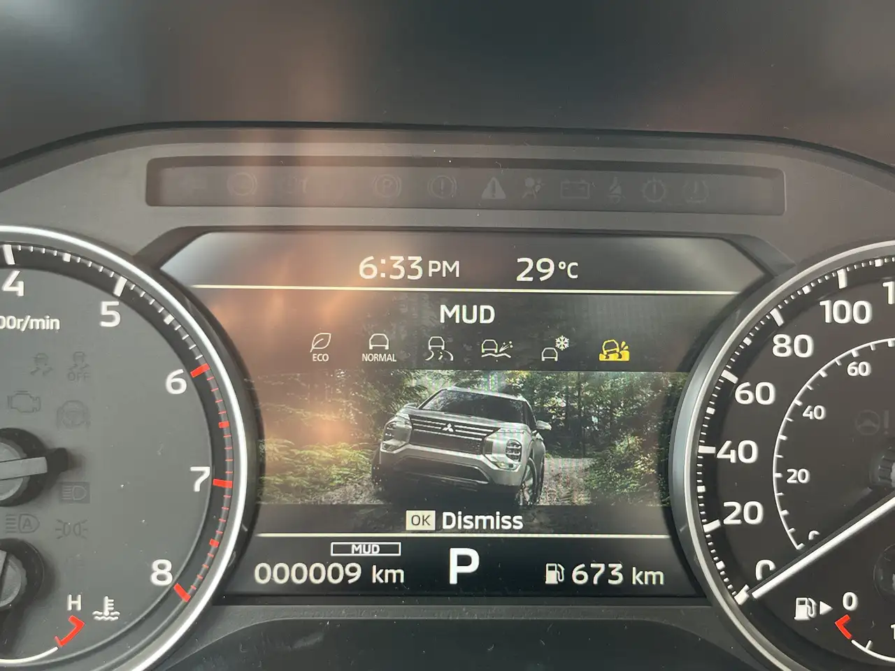 Mitsubishi Outlander fotografie Mitsubishi Outlander