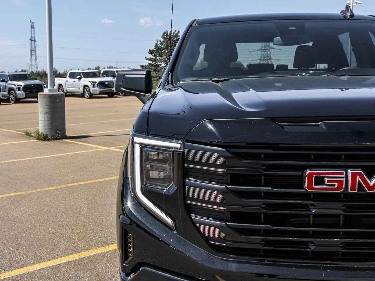 GMC Sierra 1500 снимка GMC Sierra 1500