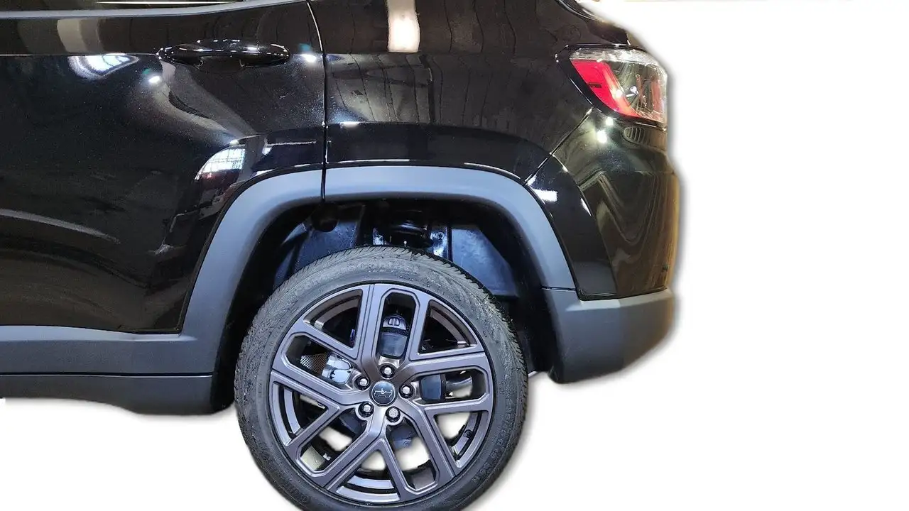 Jeep Compass снимка Jeep Compass