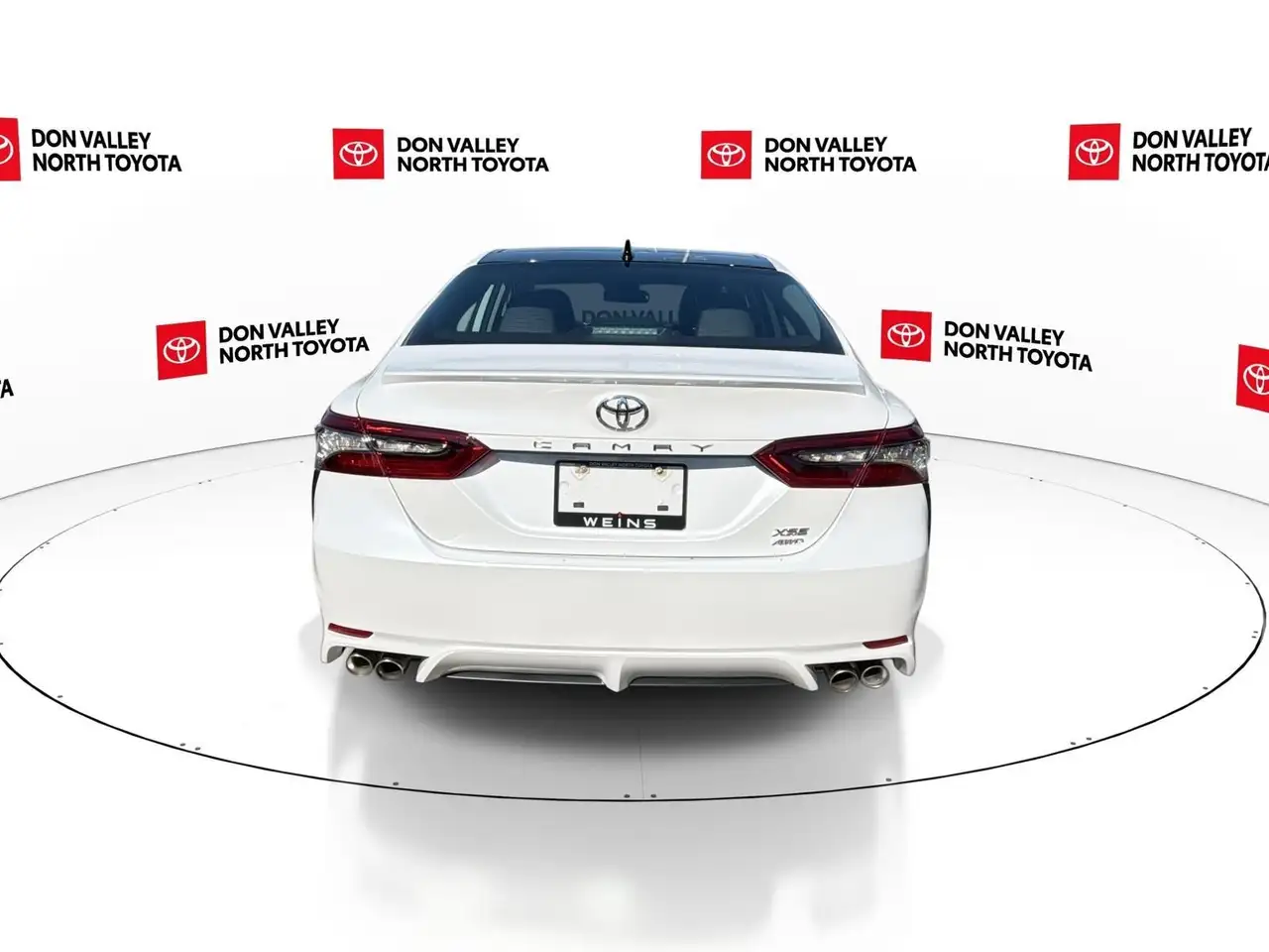 Toyota Camry снимка Toyota Camry