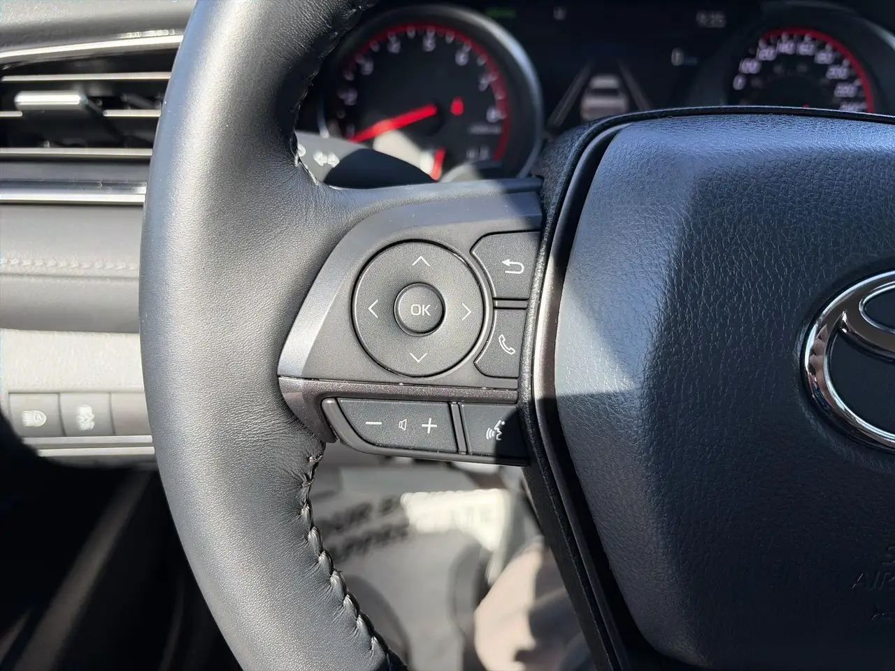 Toyota Camry снимка Toyota Camry