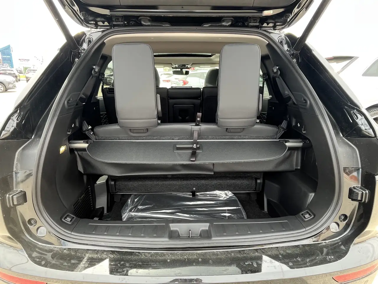 Mitsubishi Outlander photo Mitsubishi Outlander