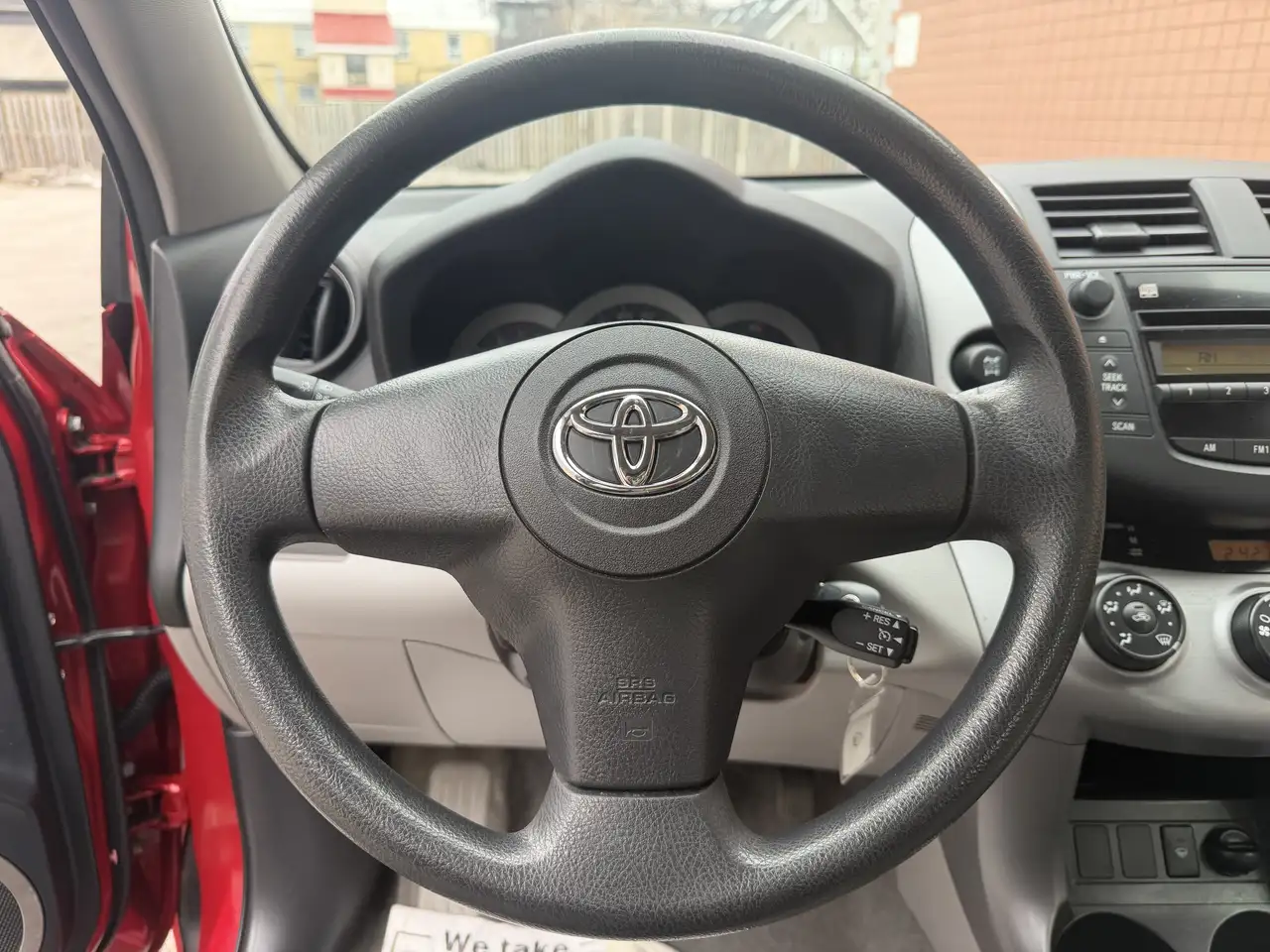 Toyota RAV 4 снимка Toyota RAV 4