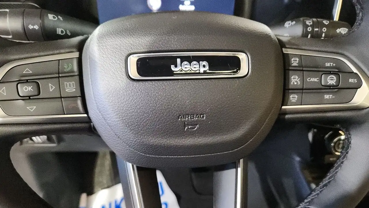 Jeep Compass снимка Jeep Compass
