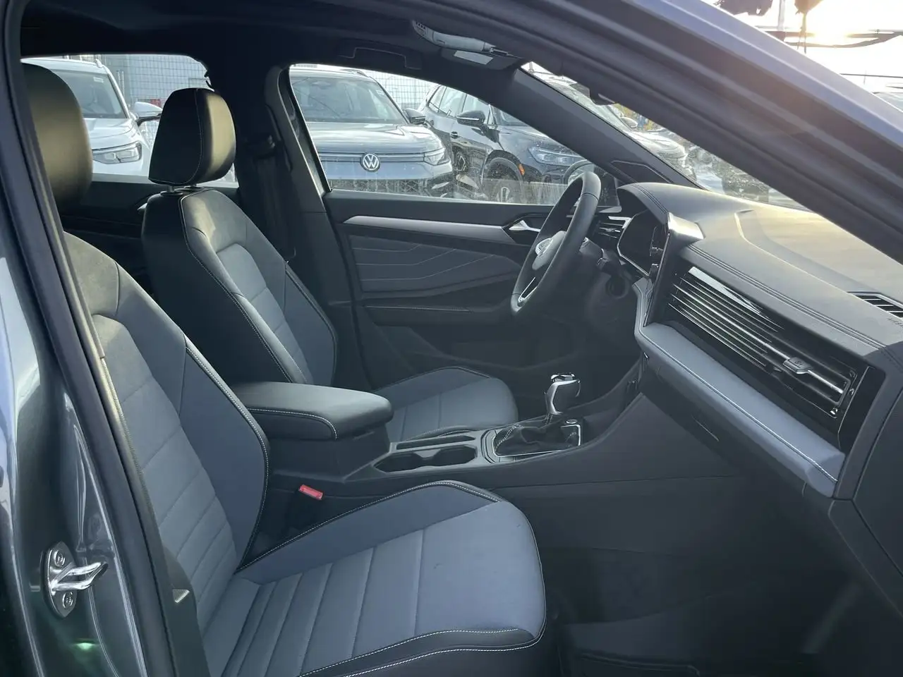 Volkswagen Jetta photo Volkswagen Jetta