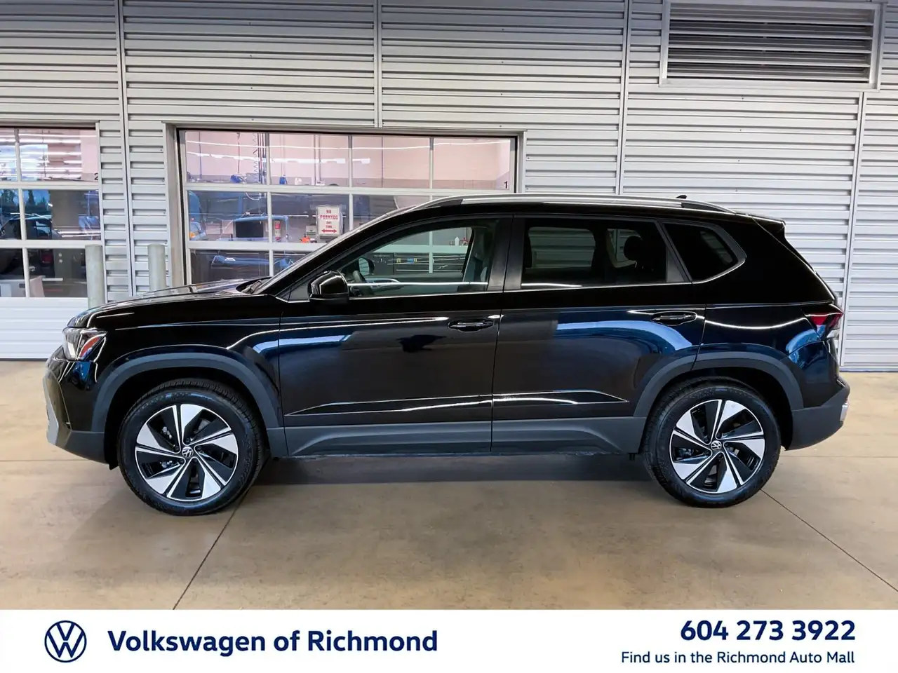 Volkswagen Taos photo Volkswagen Taos