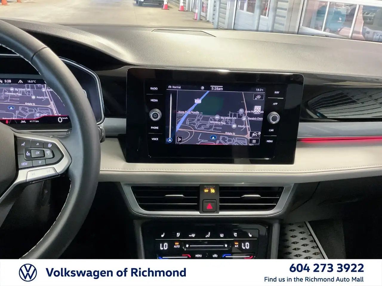Volkswagen Taos photo Volkswagen Taos