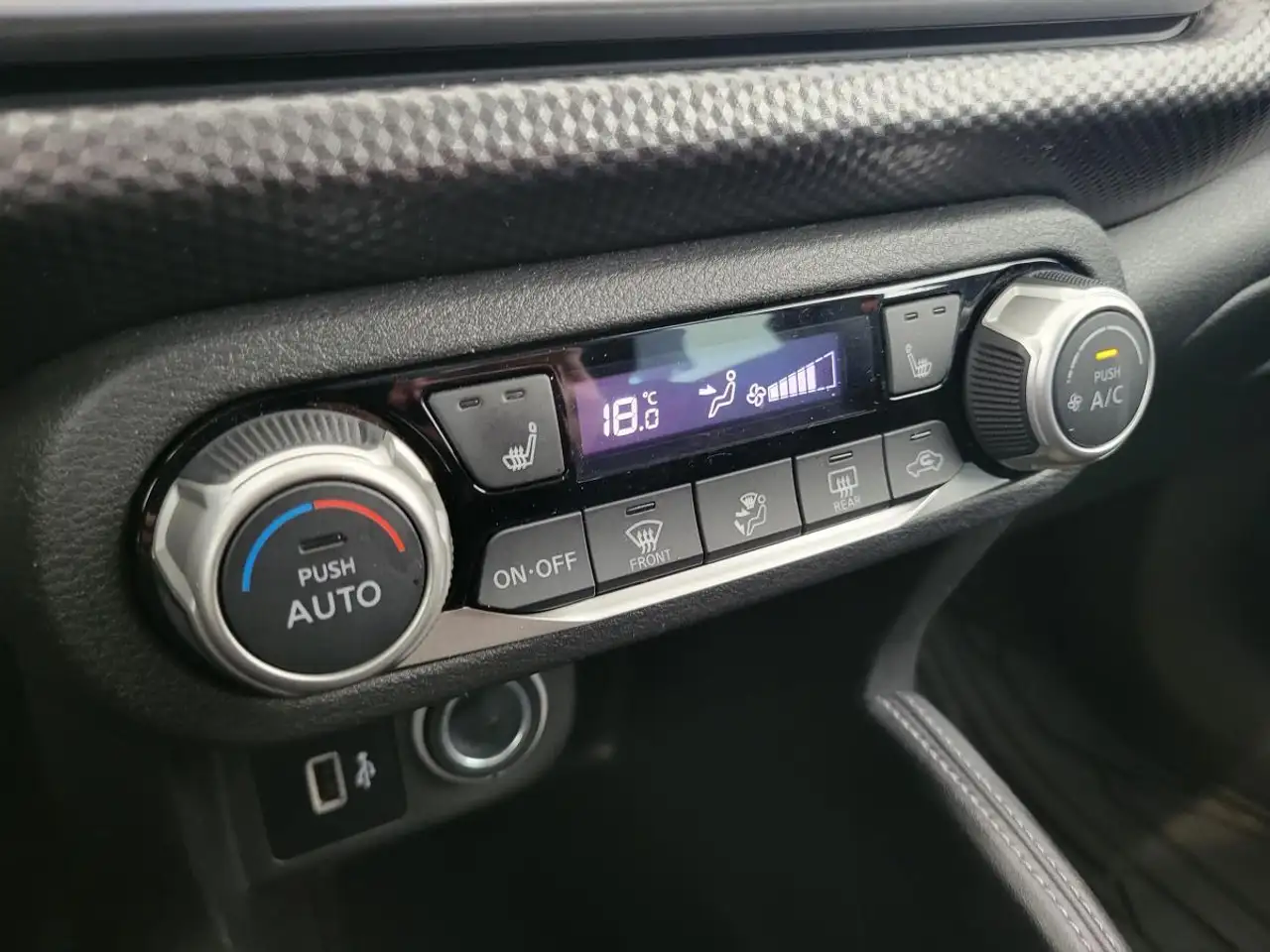 Nissan Kicks fotografie Nissan Kicks
