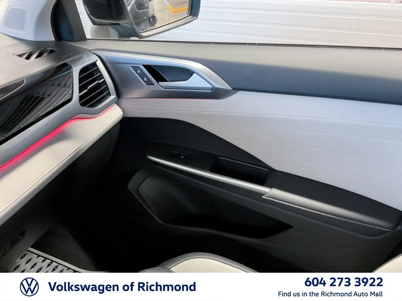 Volkswagen Taos photo Volkswagen Taos