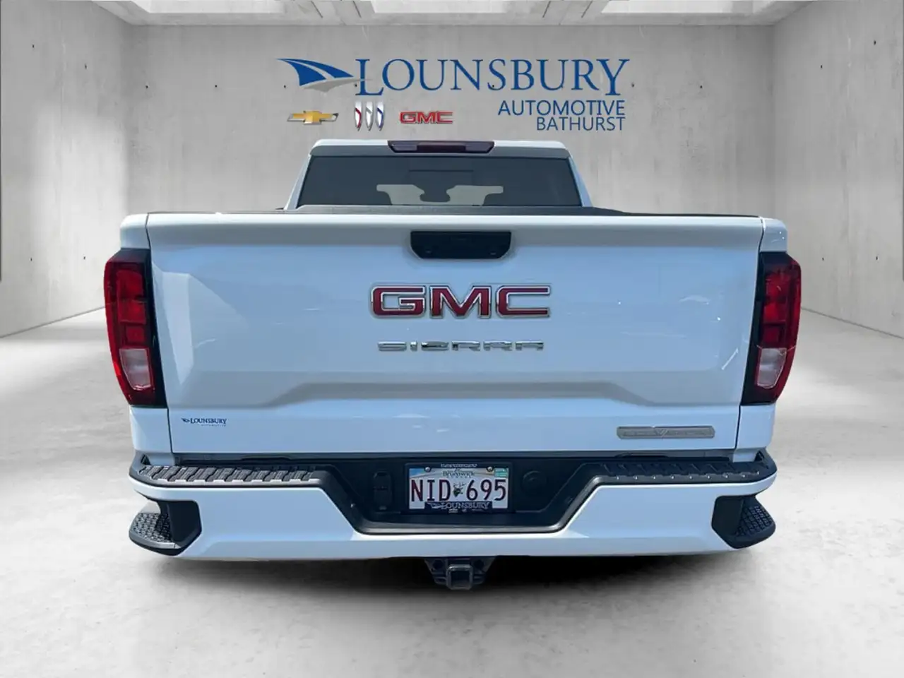 GMC Sierra 1500 снимка GMC Sierra 1500