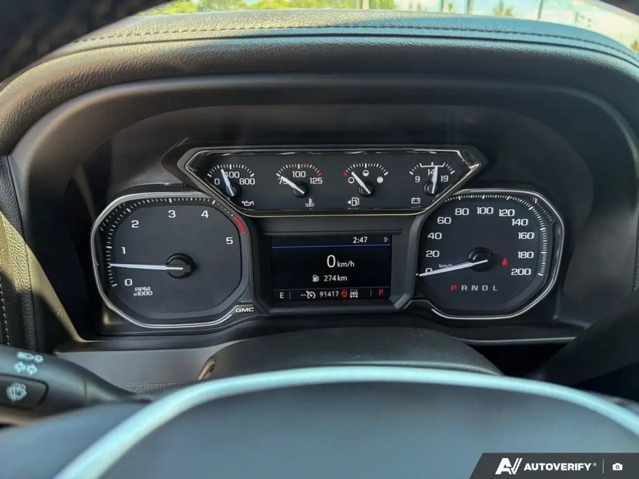 GMC Sierra 3500HD снимка GMC Sierra 3500HD