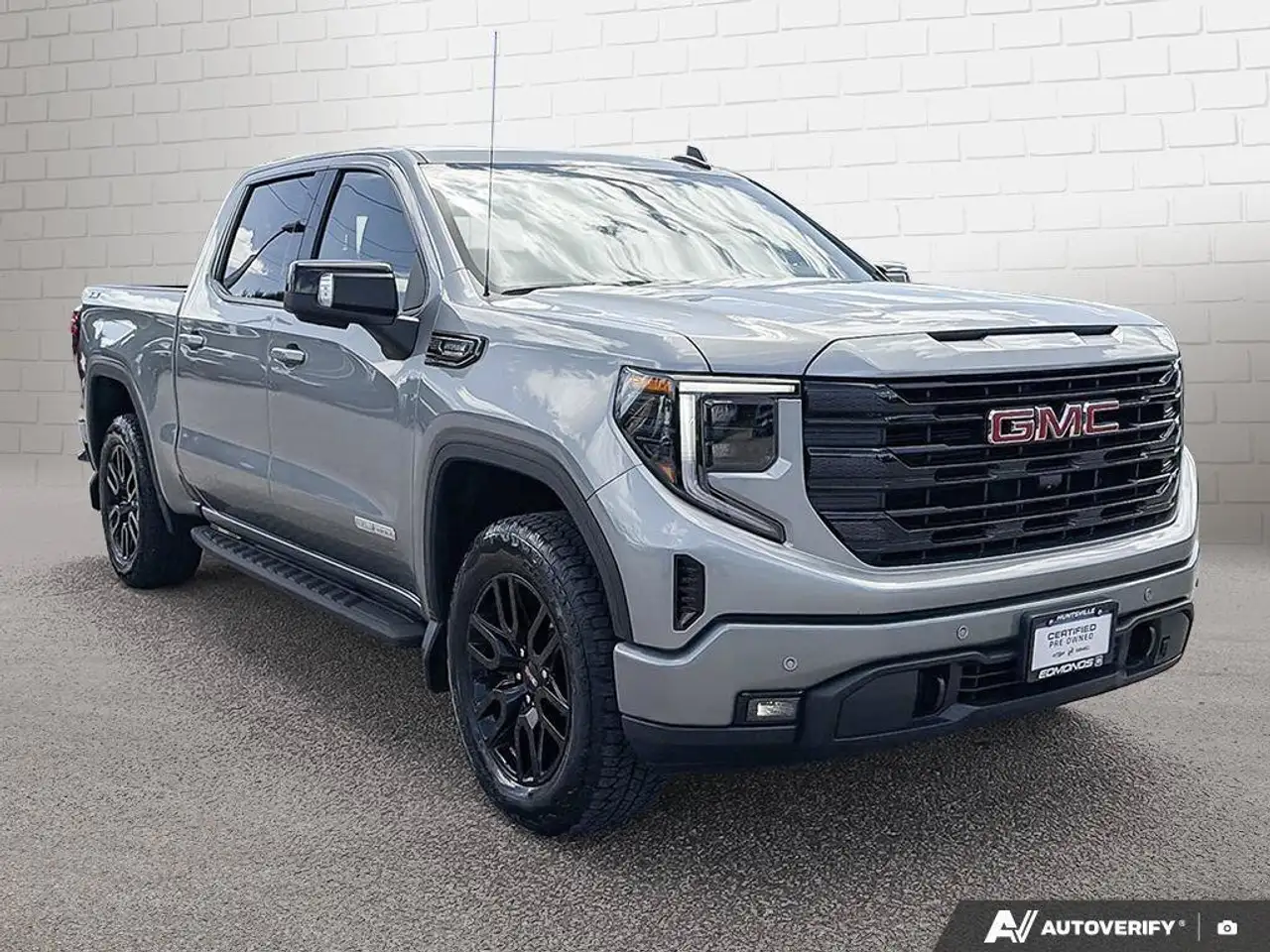 GMC Sierra 1500 снимка GMC Sierra 1500