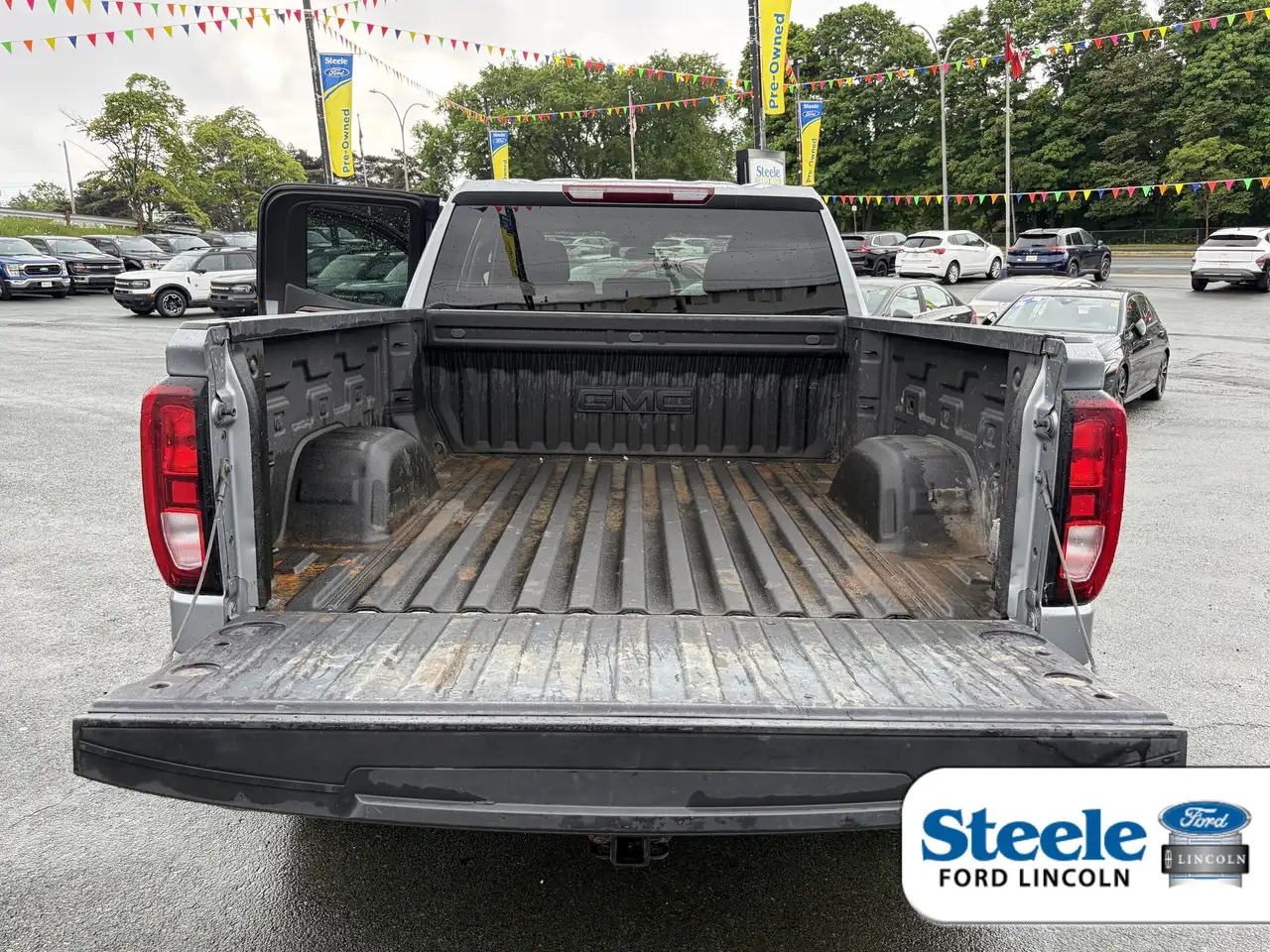GMC Sierra 1500 снимка GMC Sierra 1500