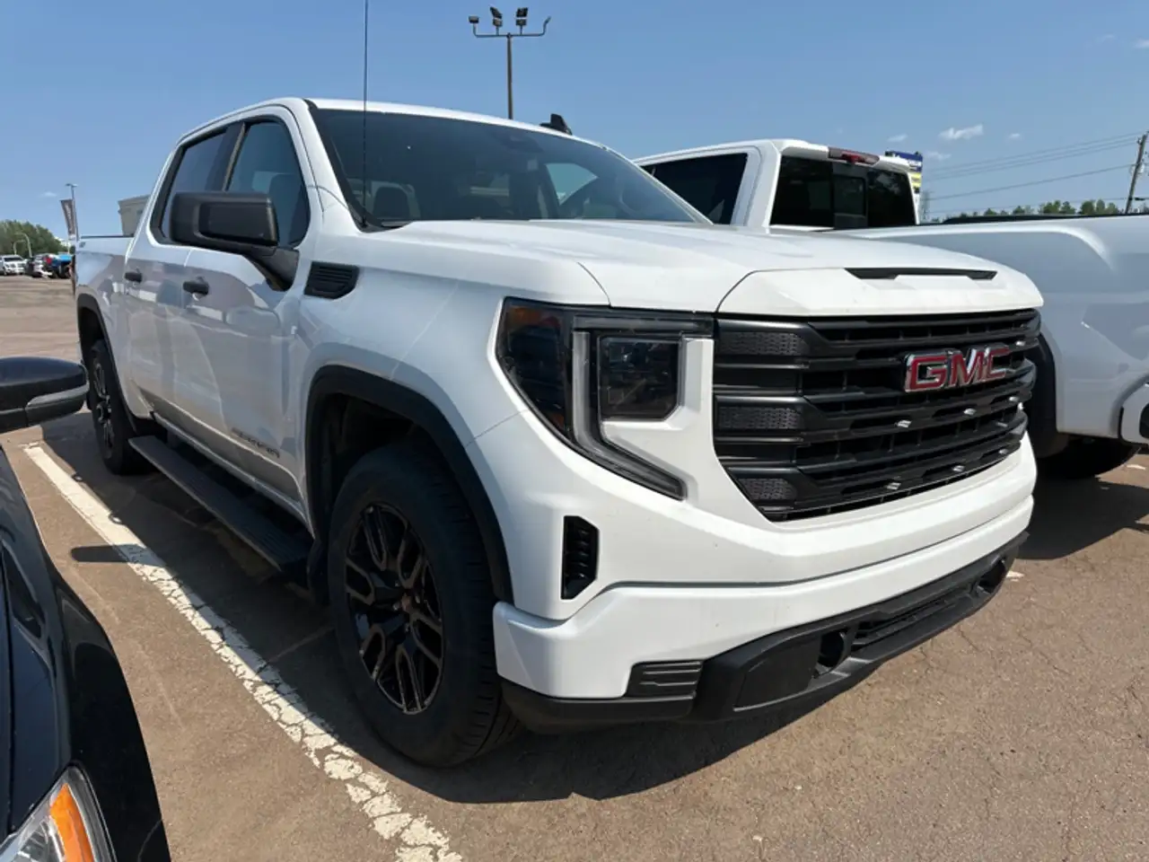 GMC Sierra 1500 photo GMC Sierra 1500