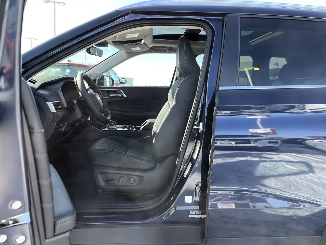 Mitsubishi Outlander снимка Mitsubishi Outlander