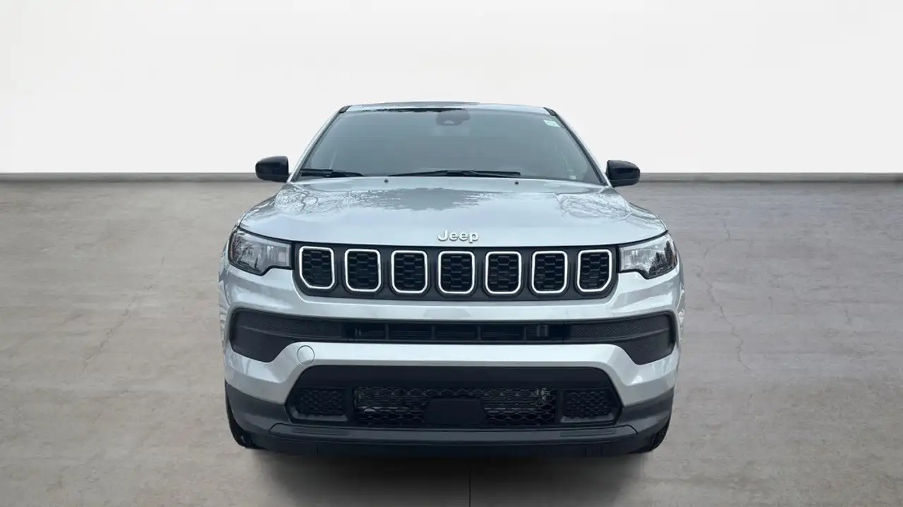 Jeep Compass photo Jeep Compass