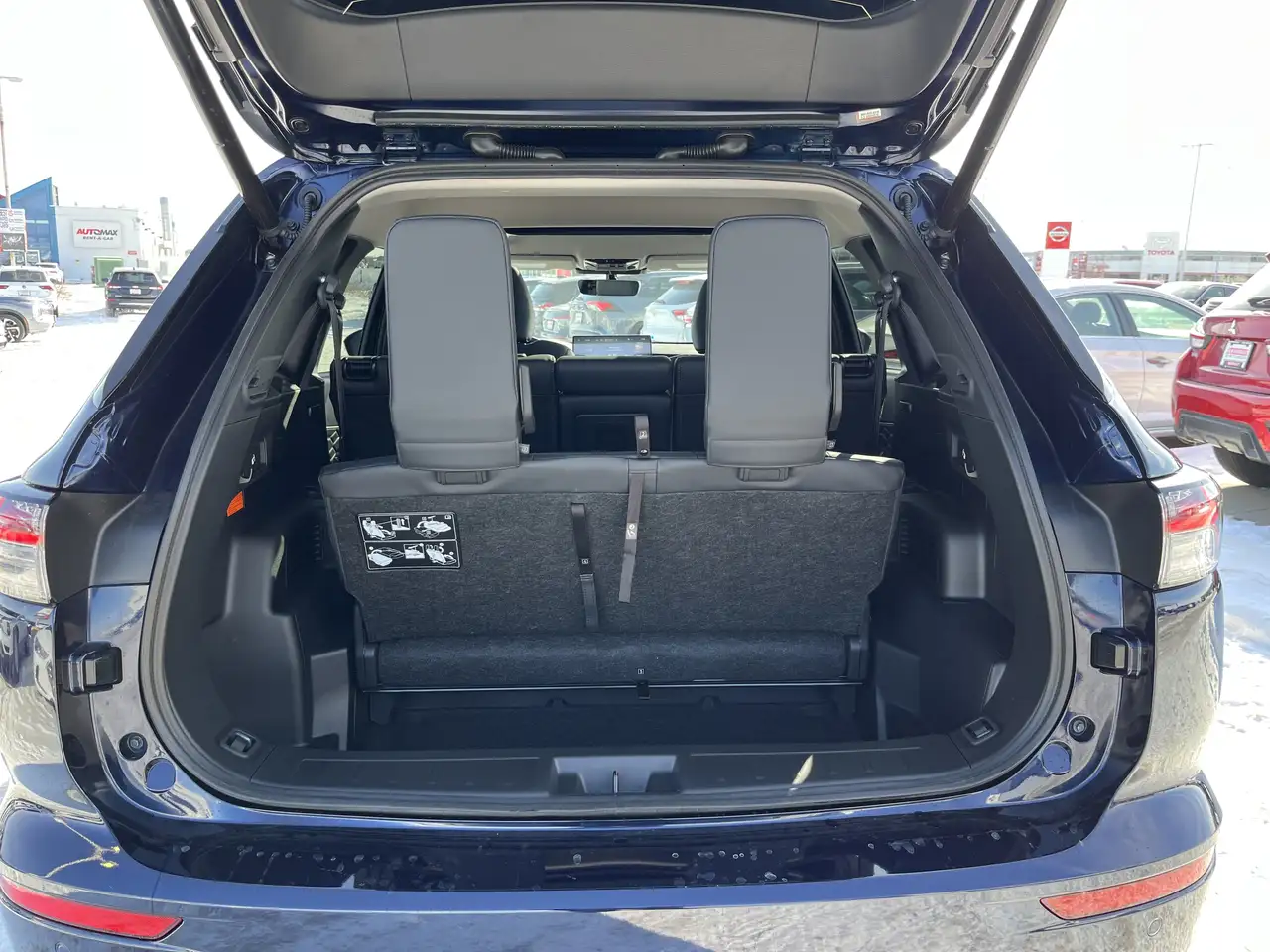 Mitsubishi Outlander снимка Mitsubishi Outlander