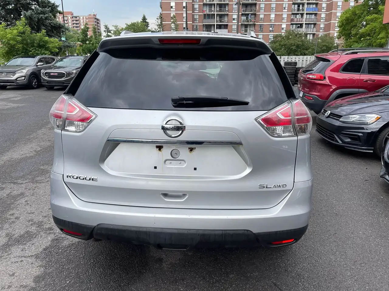 Nissan Rogue fotografie Nissan Rogue