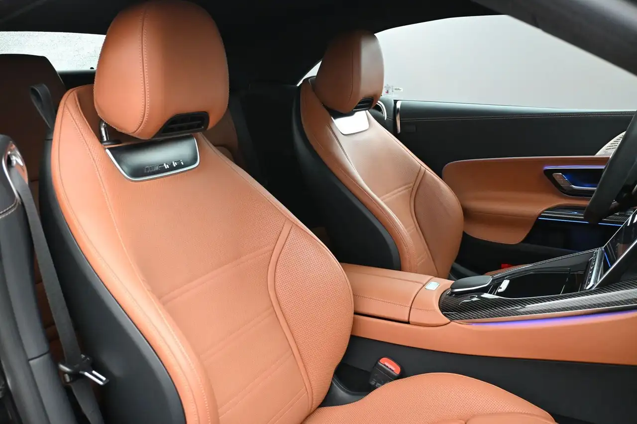 Mercedes-Benz SL снимка Mercedes-Benz SL