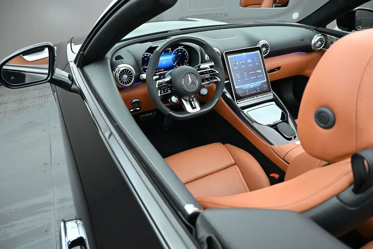 Mercedes-Benz SL снимка Mercedes-Benz SL