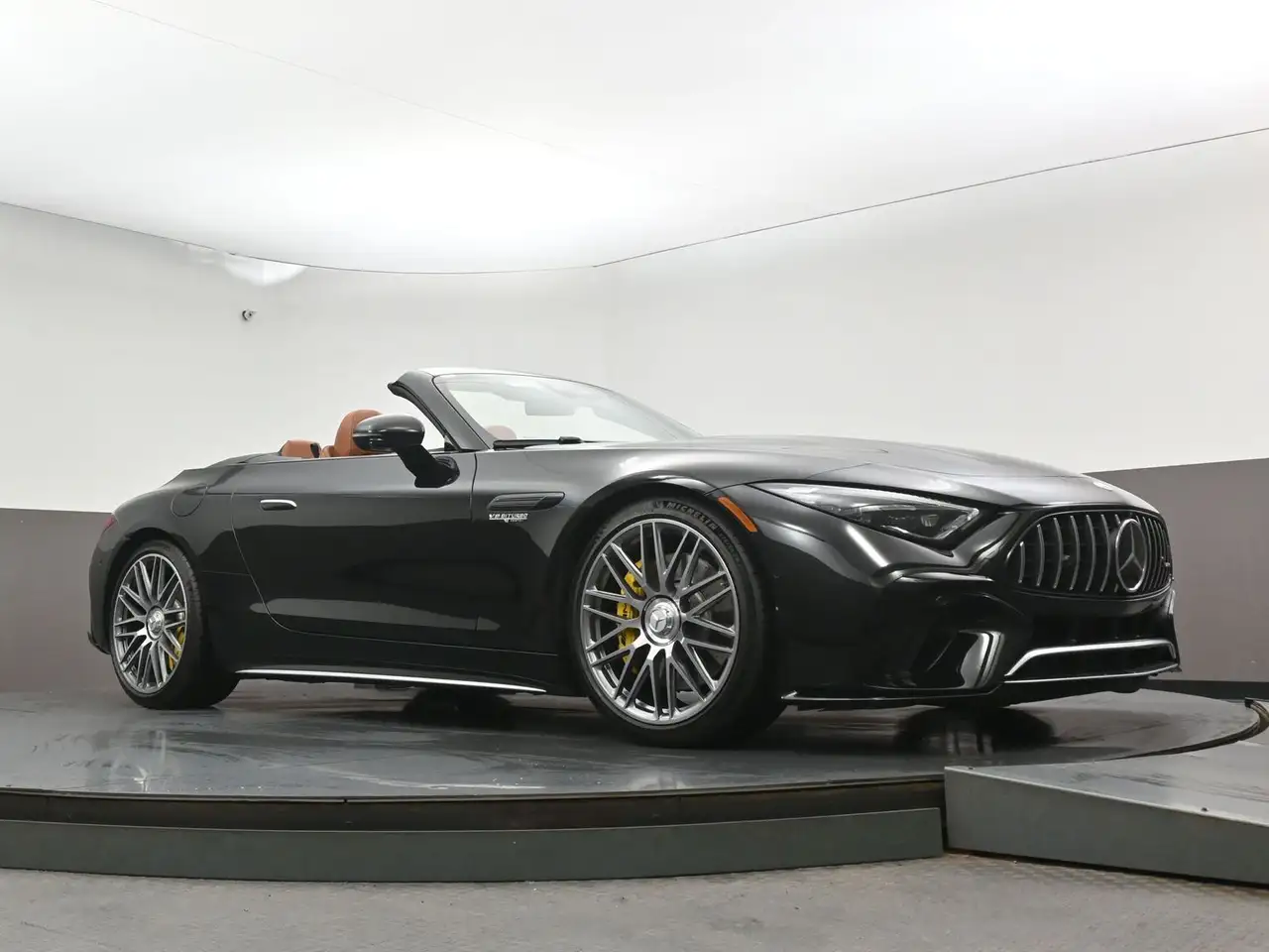 Mercedes-Benz SL снимка Mercedes-Benz SL