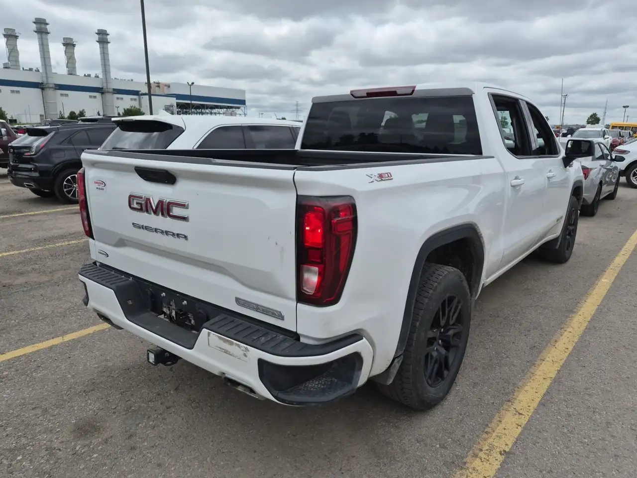 GMC Sierra 1500 снимка GMC Sierra 1500
