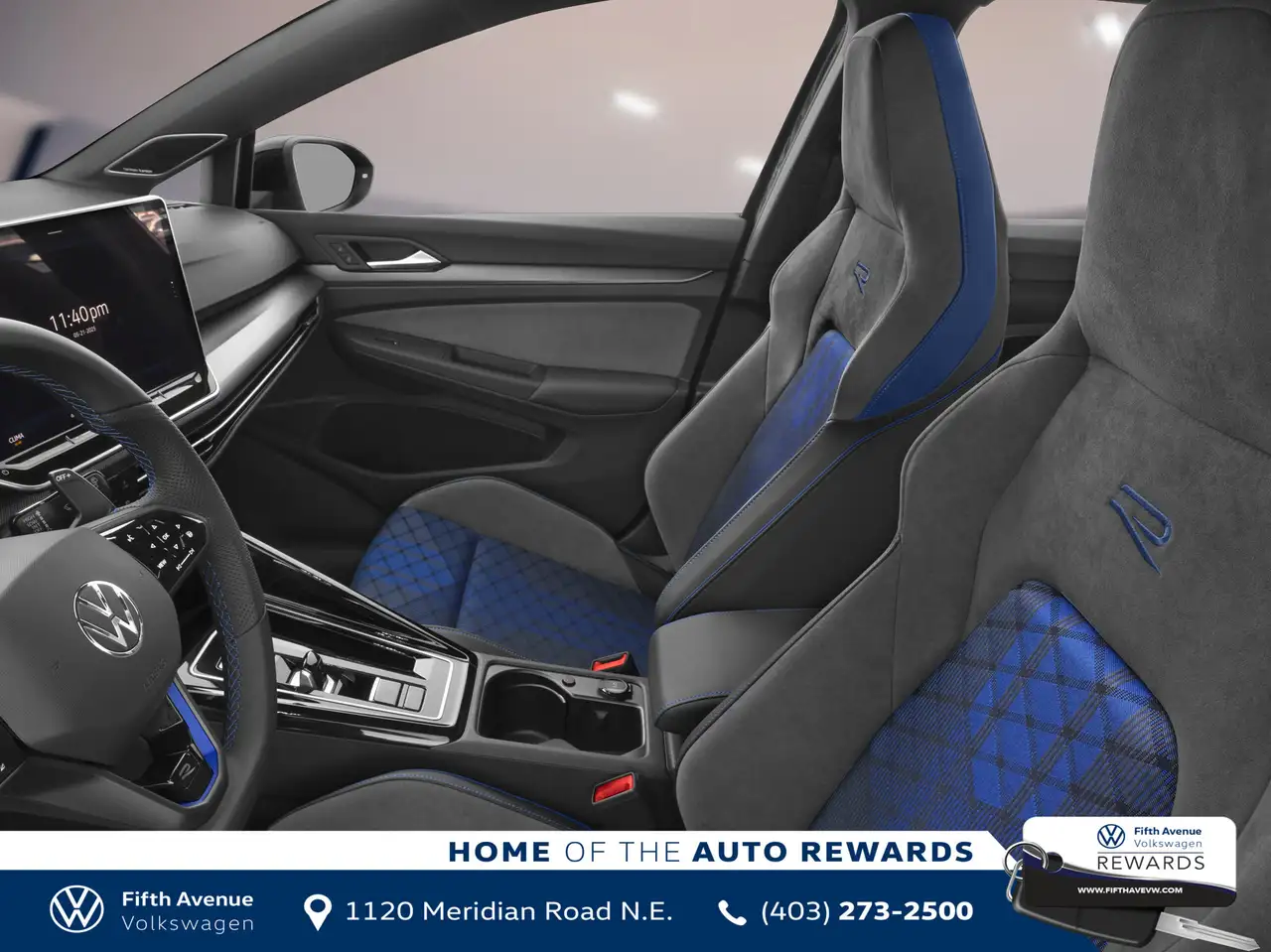 Volkswagen Golf R photo Volkswagen Golf R