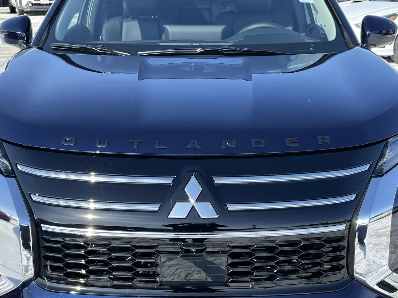Mitsubishi Outlander снимка Mitsubishi Outlander