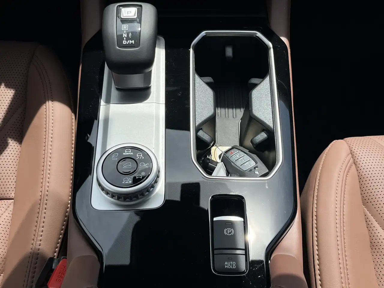 Mitsubishi Outlander снимка Mitsubishi Outlander