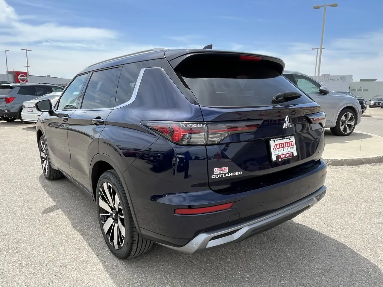Mitsubishi Outlander снимка Mitsubishi Outlander