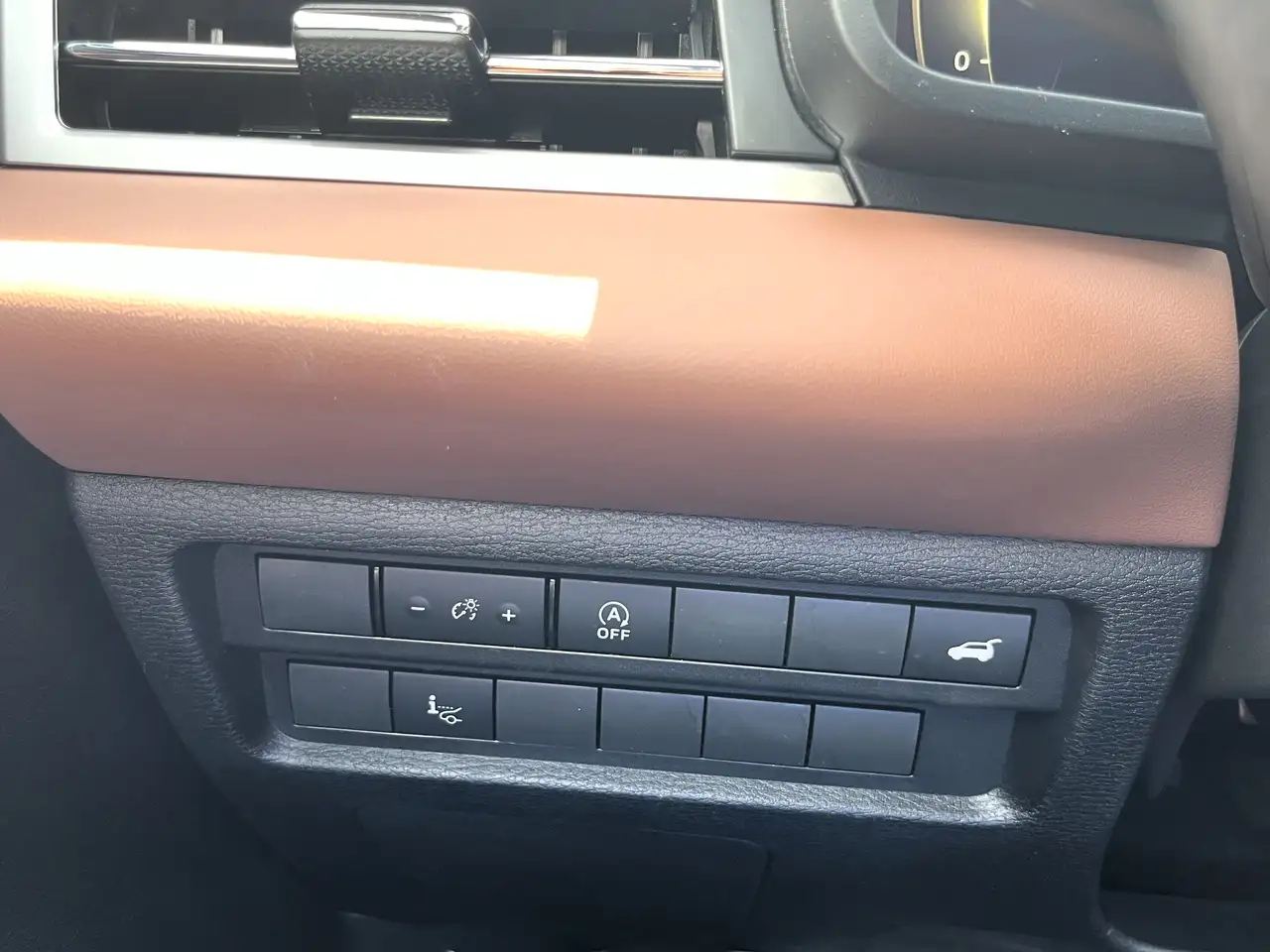 Mitsubishi Outlander снимка Mitsubishi Outlander