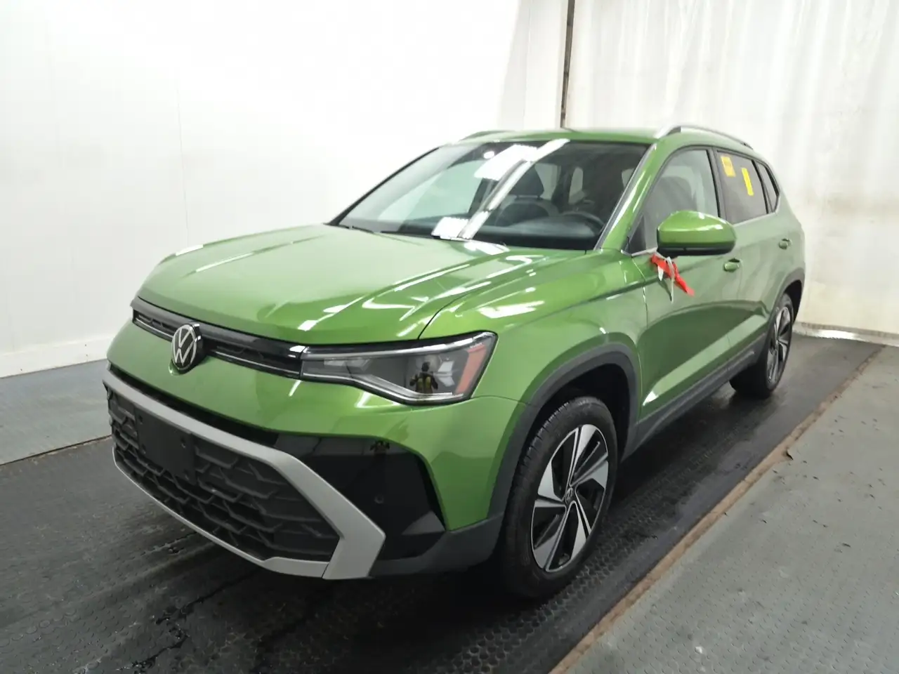 2025 Volkswagen Taos