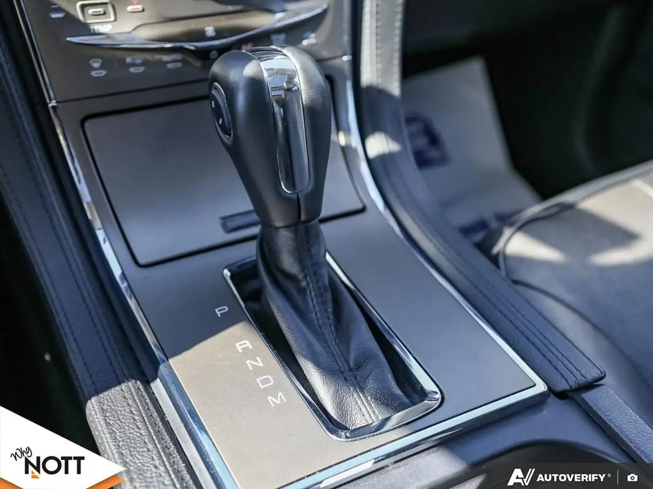 Lincoln MKX снимка Lincoln MKX